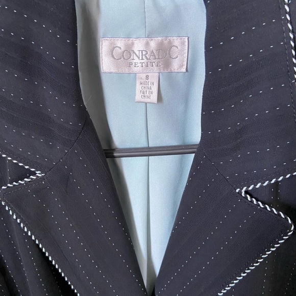 Cute Concord Blazer - Picture 2 of 3